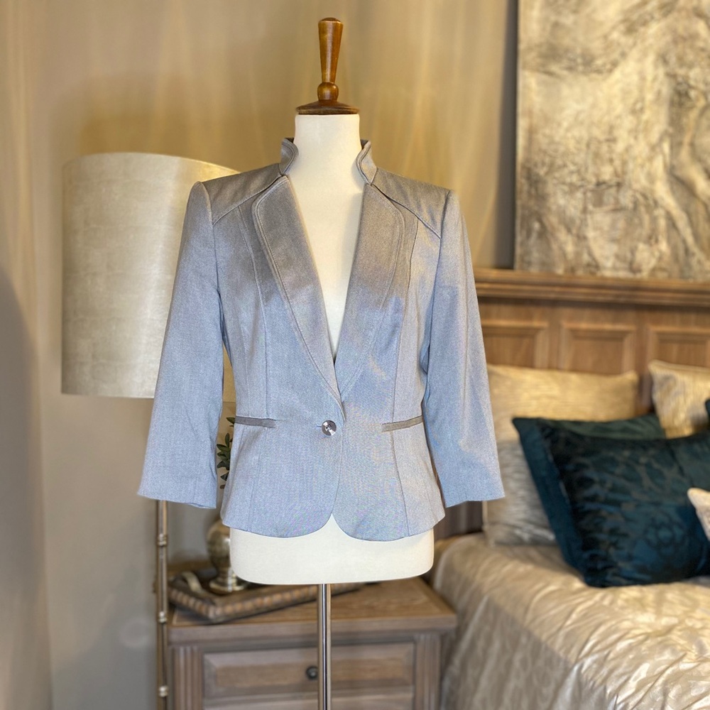 White House Black Market blazer